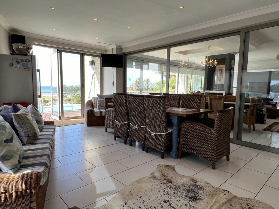 4 Bedroom Property for Sale in Jeffreys Bay Central Eastern Cape